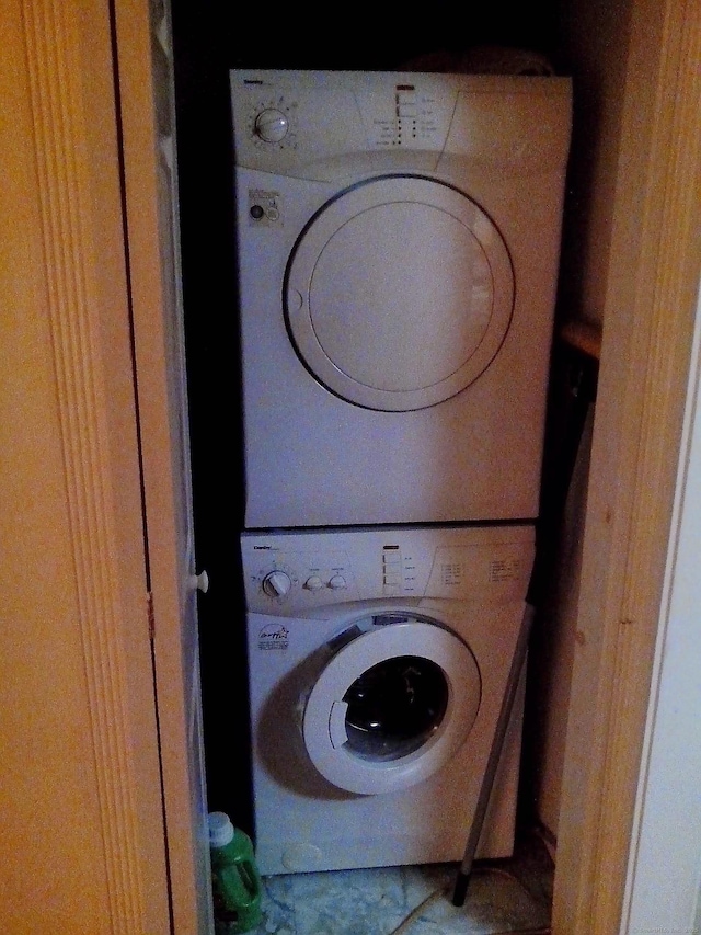 134 Greenwich Ave, New Haven, CT 06519 - laundry area featuring stacked washer / drying machine