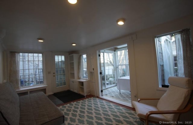 134 Greenwich Ave, New Haven, CT 06519 - entryway featuring recessed lighting