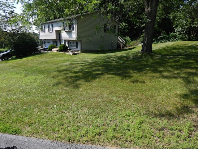 85 Bradford Rd, Torrington, CT 06790 - view of green lawn