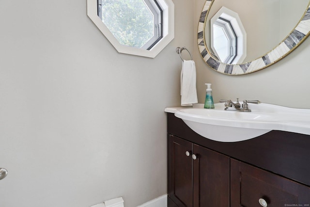 110 Westwood Rd, New Haven, CT 06515 - bathroom featuring vanity