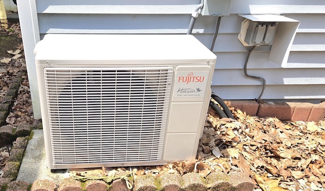 306 Old Colchester Rd Unit 197, Salem, CT 06420 - exterior view of an ac unit