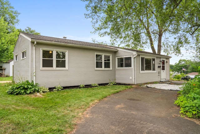 47 Charter Rd, Ellington, CT 06029 - view of front facade featuring a front lawn