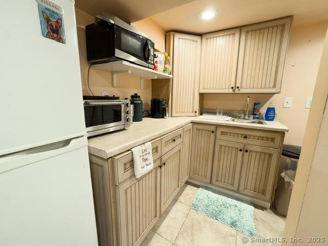 170 Fowler Ave, Middletown, CT 06457 - photo 25