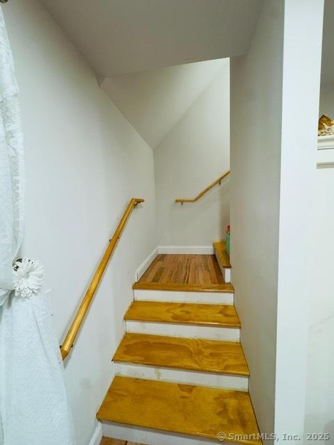170 Fowler Ave, Middletown, CT 06457 - photo 31
