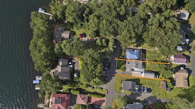 282 Halladay Dr, Suffield, CT 06093 - aerial view of residential area featuring property parcel outlined and a large body of water