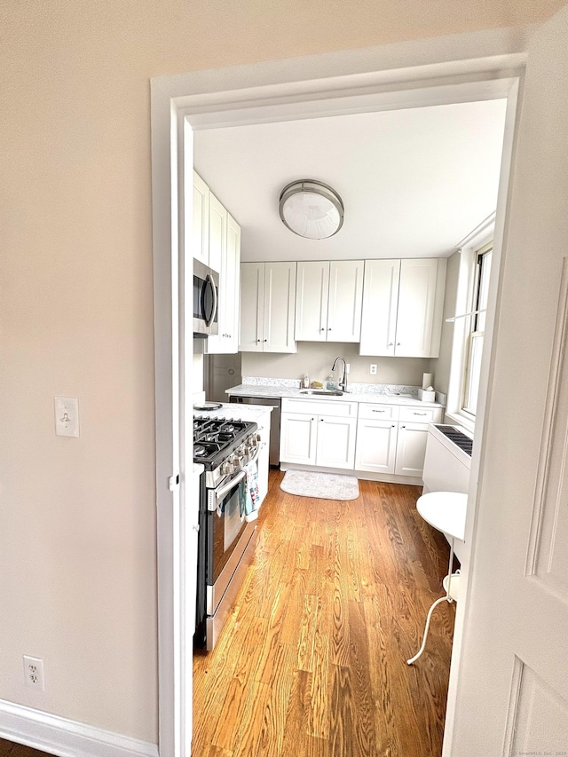 50 Glenbrook Rd Apt 9G, Stamford, CT 06902 - photo 3