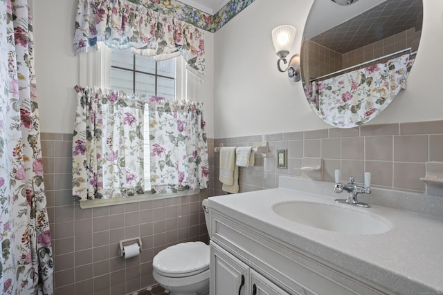 169 Peck Ave, West Haven, CT 06516 - full bathroom featuring tile walls, vanity, curtained shower, and wainscoting