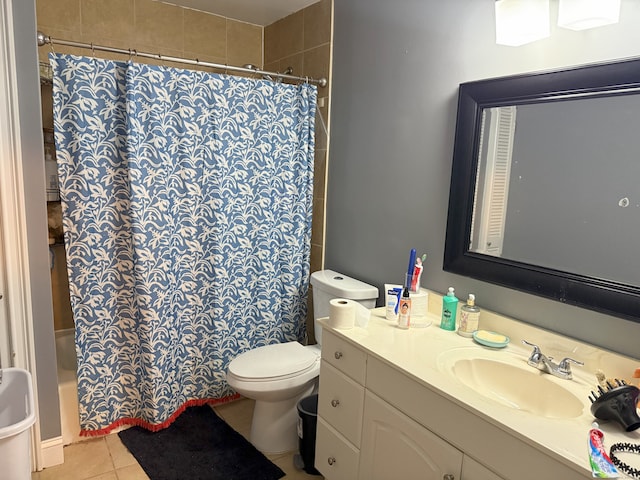 38 Padanaram Ave Unit 24, Danbury, CT 06811 - bathroom with vanity, tile patterned floors, and shower / bath combo