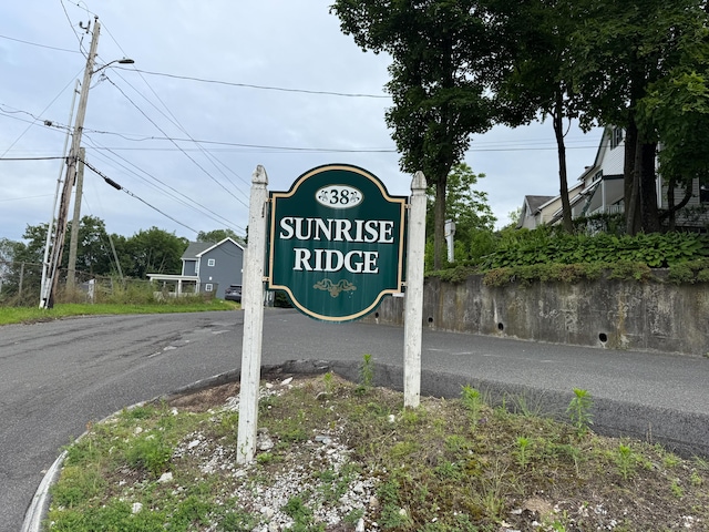 38 Padanaram Ave Unit 24, Danbury, CT 06811 - view of community / neighborhood sign