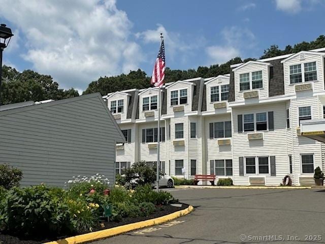 1 Brush Pasture Ln Unit 109, Portland, CT 06480