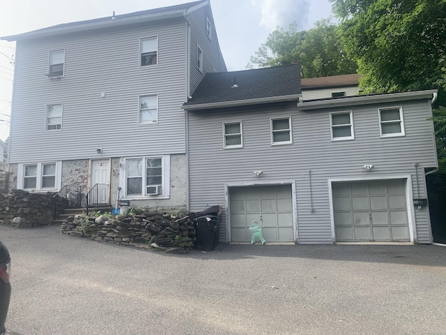 8 E St, New Milford, CT 06776 - photo 1