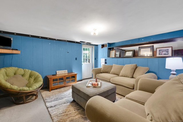 54 Stanley Dr, Glastonbury, CT 06033