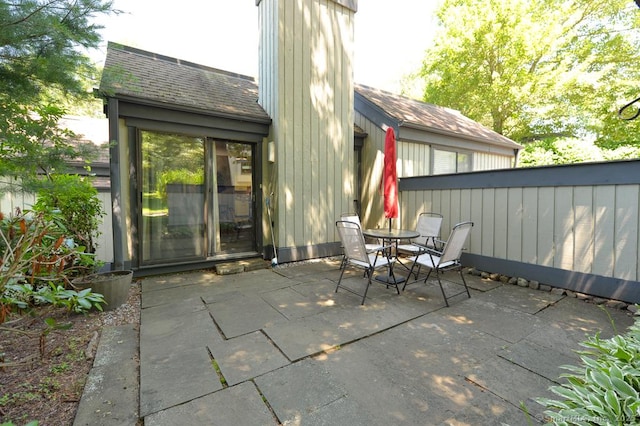 948 Heritage Vlg Unit A, Southbury, CT 06488 - view of patio featuring outdoor dining area