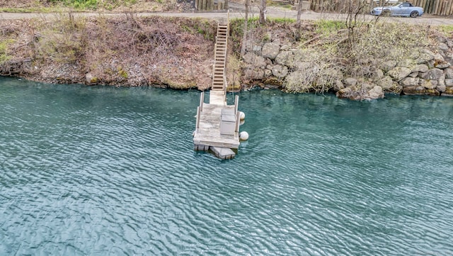 25 Brookbridge Dr, Newtown, CT 06482 - aerial view of a nearby body of water
