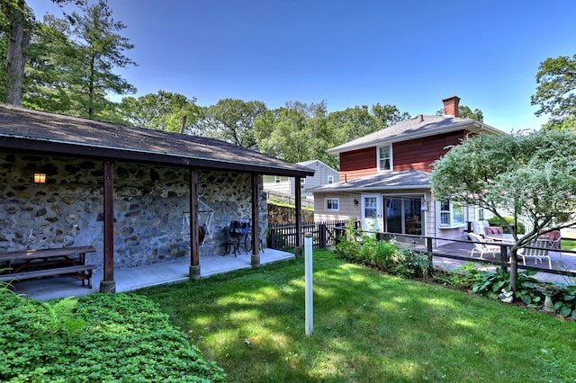 21 Oakwood Ave, Waterbury, CT 06708 - view of yard with a patio area