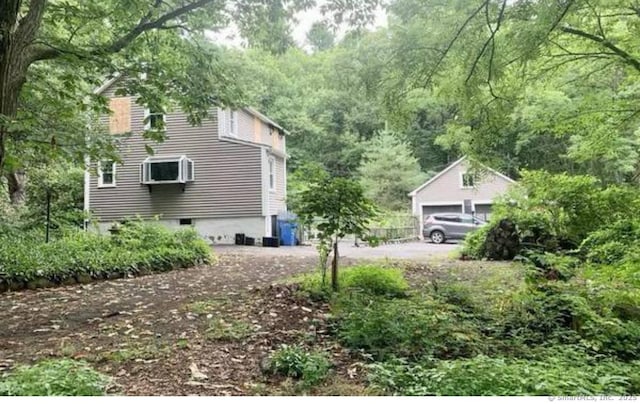 1020 Wintergreen Ave, Hamden, CT 06514 - photo 1