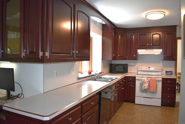 28 Forest Rd, Stafford, CT 06076 - photo 3