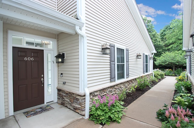 36 Todd St Unit 606, Hamden, CT 06518 - view of exterior entry with stone siding