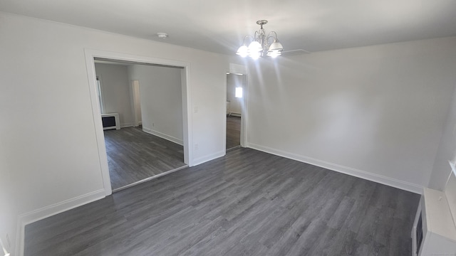 83 Mulberry St, Stamford, CT 06907 - unfurnished room with a chandelier, dark wood-style floors, and a smoke detector