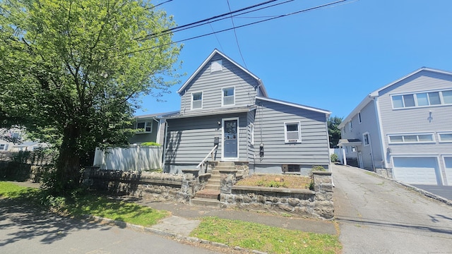 83 Mulberry St, Stamford, CT 06907 - photo 1