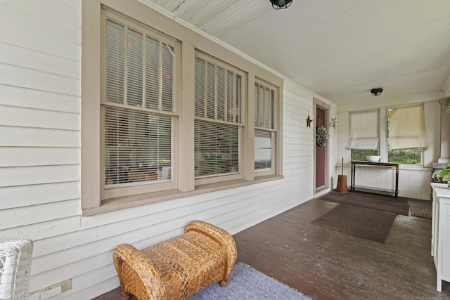 96 Melbourne Ter, Waterbury, CT 06704 - view of porch
