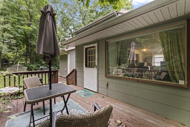 96 Melbourne Ter, Waterbury, CT 06704 - view of deck