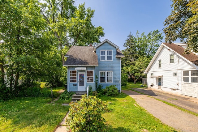49 Richard Rd, East Hartford, CT 06119 - view of front of property with a front yard, driveway, and a shingled roof