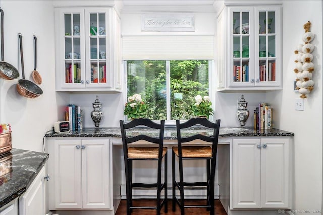 17 Harbour Vlg Unit F, Branford, CT 06405 - view of indoor dry bar