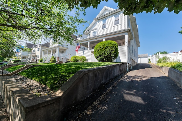 35 Hinckley Ave, Stamford, CT 06902 - photo 1