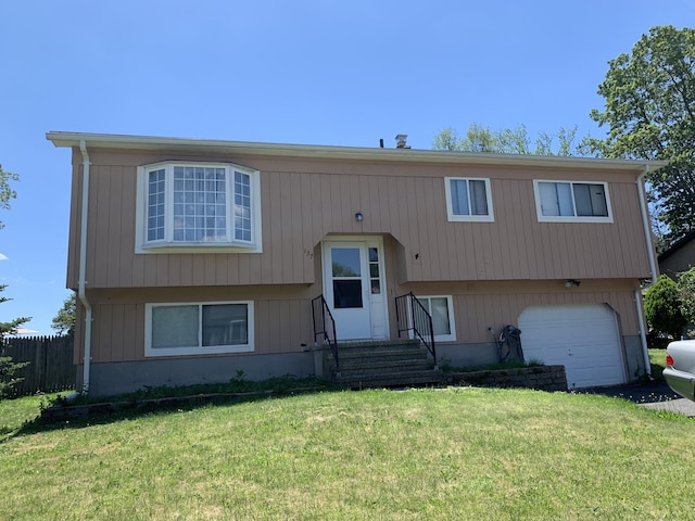 137 Bluebird Dr, Naugatuck, CT 06770 - photo 1