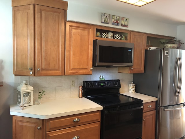 7 Harbour Vlg Unit A, Branford, CT 06405 - photo 3