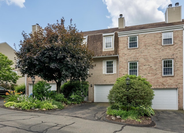 64 Kingswood Dr Unit 64, Bethel, CT 06801 - photo 1