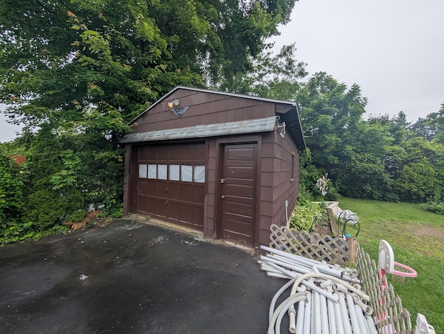 56 Mitchell St, New Britain, CT 06053 - view of detached garage