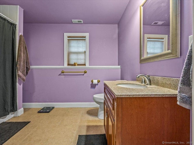 126 Conrad Dr, New Haven, CT 06515 - full bathroom featuring vanity and a shower with curtain
