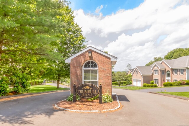 81 Salem Rd, Trumbull, CT 06611 - photo 35