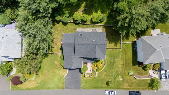 81 Salem Rd, Trumbull, CT 06611 - photo 4