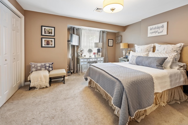 250 Summer St Unit 29, Southington, CT 06479 - carpeted bedroom featuring a closet