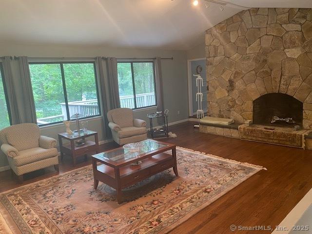 11 Mountain Wood Rd, Stamford, CT 06903 - photo 3