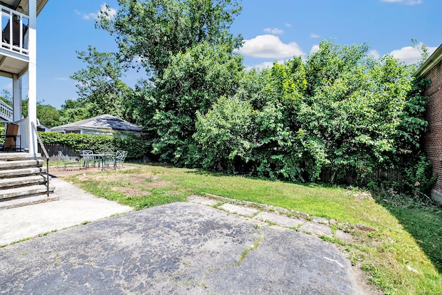 70 Sage Ave, Bridgeport, CT 06610 - view of yard with a patio