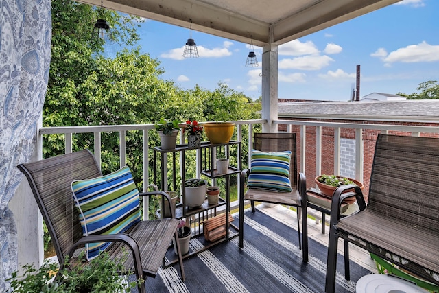 70 Sage Ave, Bridgeport, CT 06610 - view of balcony