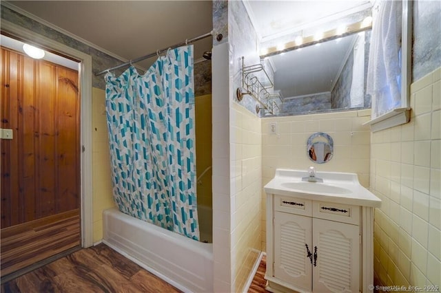 20 Mack Rd, Middlefield, CT 06455 - bathroom with tile walls, shower / bath combo, and vanity