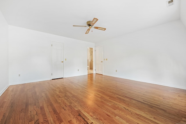 9 Allen Ct, Norwalk, CT 06851 - unfurnished room featuring a ceiling fan and light wood-type flooring