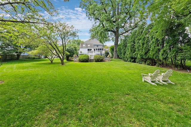 14 Highview Ave, Greenwich, CT 06870 - view of grassy yard
