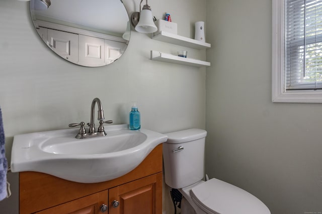 33 Thorpe St, North Haven, CT 06473 - bathroom with vanity and toilet