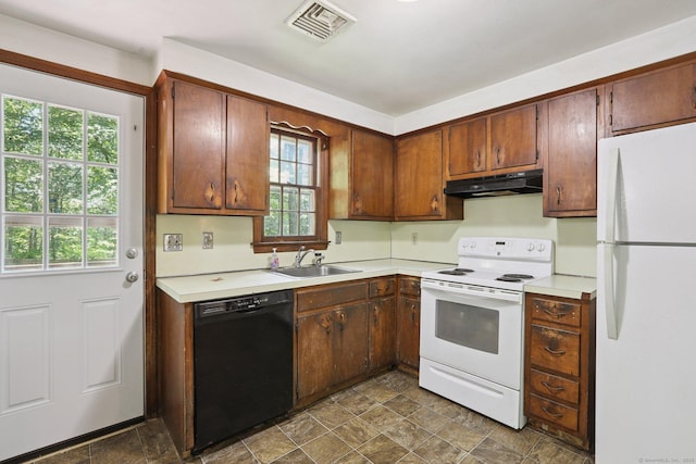 10 New Light Dr, Danbury, CT 06810 - photo 3