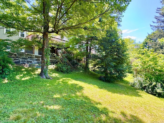 57 Prospect St, New Hartford, CT 06057 - view of grassy yard