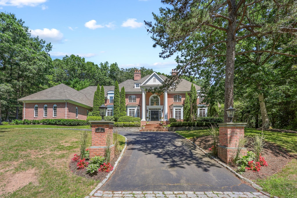 12 Clermont Park, Farmington, CT 06032 - photo 1