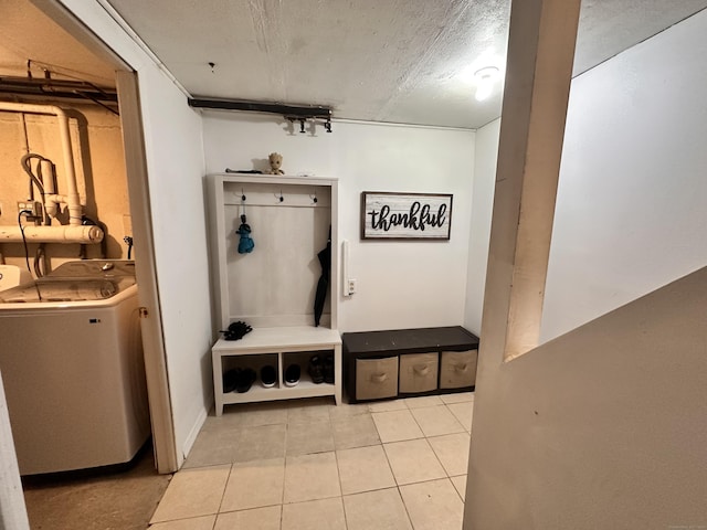 74 Churchill Dr Unit 74, Newington, CT 06111 - photo 2