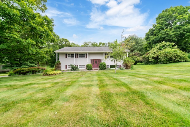 6 Revere Rd, New Milford, CT 06776 - split foyer home featuring a front lawn