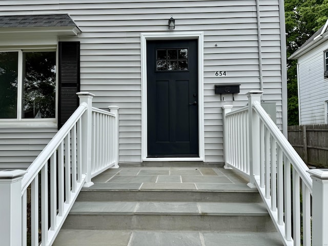 654 Nichols Ave, Stratford, CT 06614 - doorway to property
